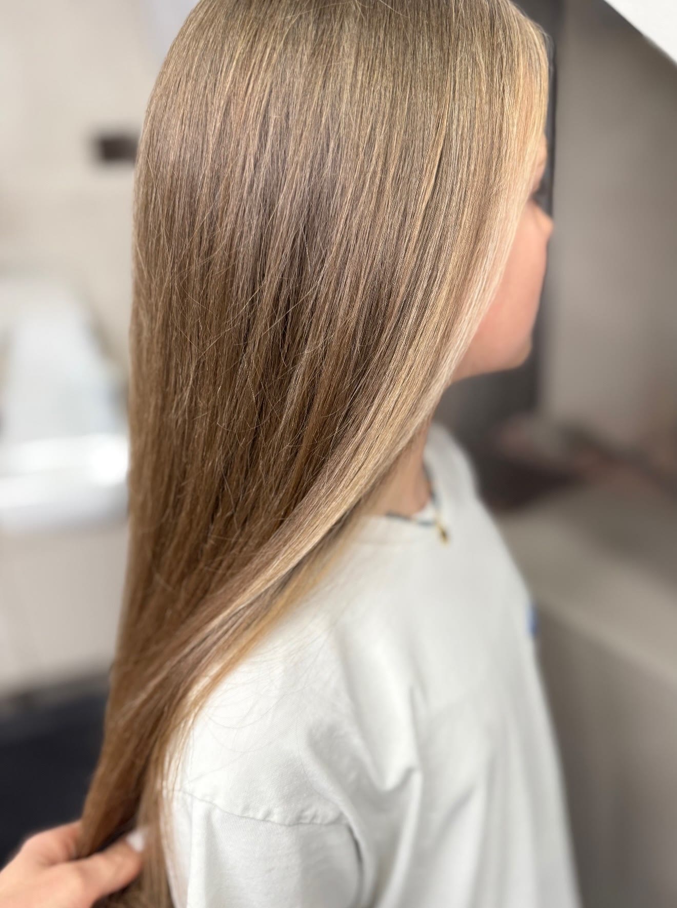 Air touch šviesinimas — plaukų darbas Klaipėdoje, Seaside Hair Master