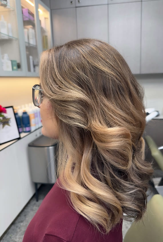 Karamelinis balajažas — plaukų darbas Klaipėdoje, Seaside Hair Master